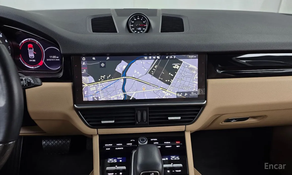 Фото 14 - Porsche Cayenne