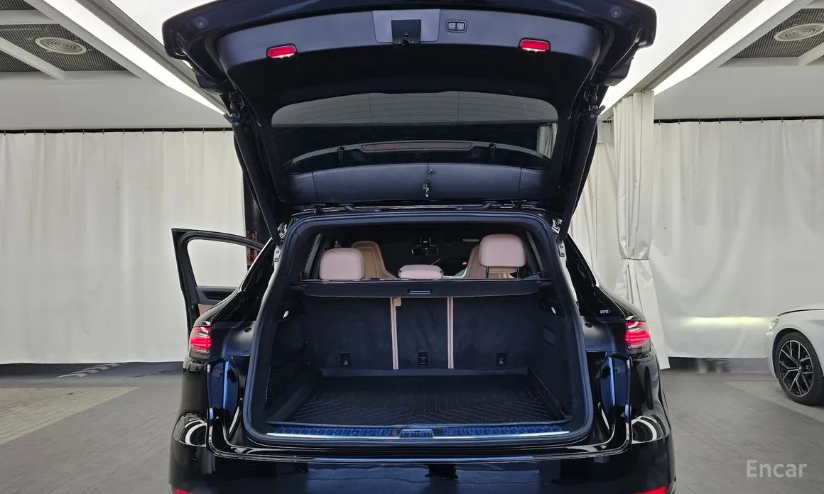 Фото 20 - Porsche Cayenne
