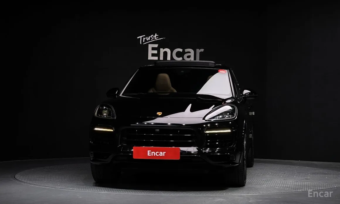 Фото 3 - Porsche Cayenne