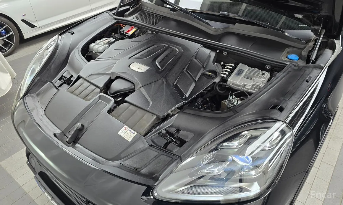 Фото 6 - Porsche Cayenne