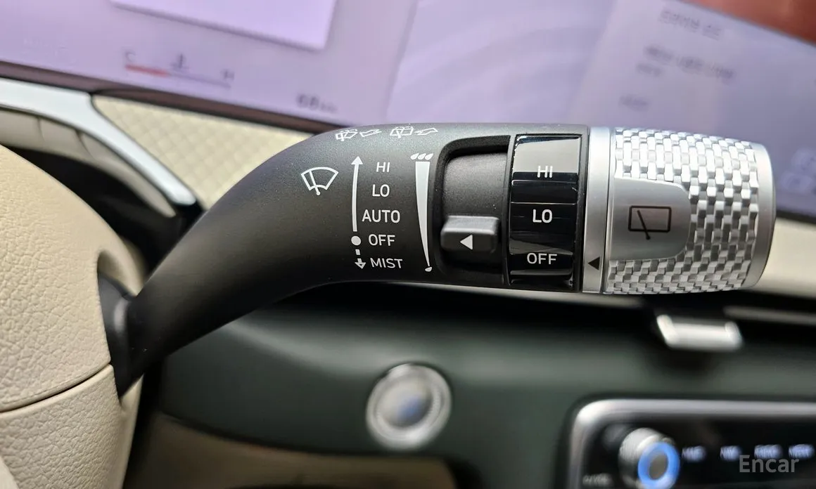 Фото 17 - Genesis GV80