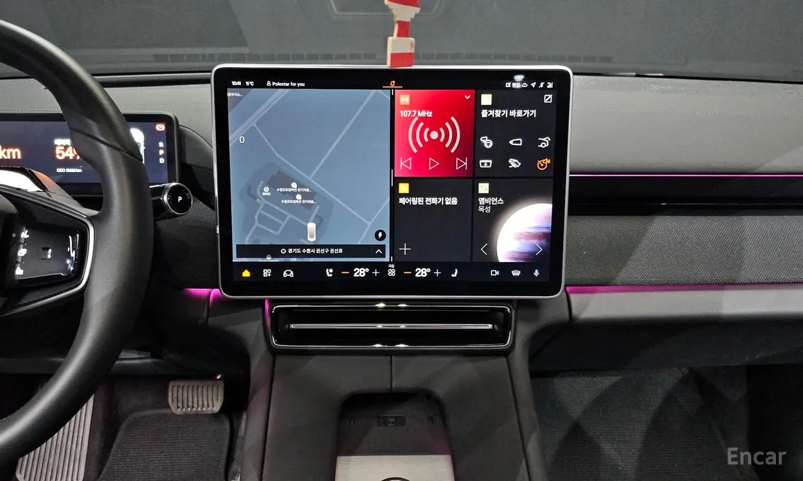 Фото 14 - Polestar 4