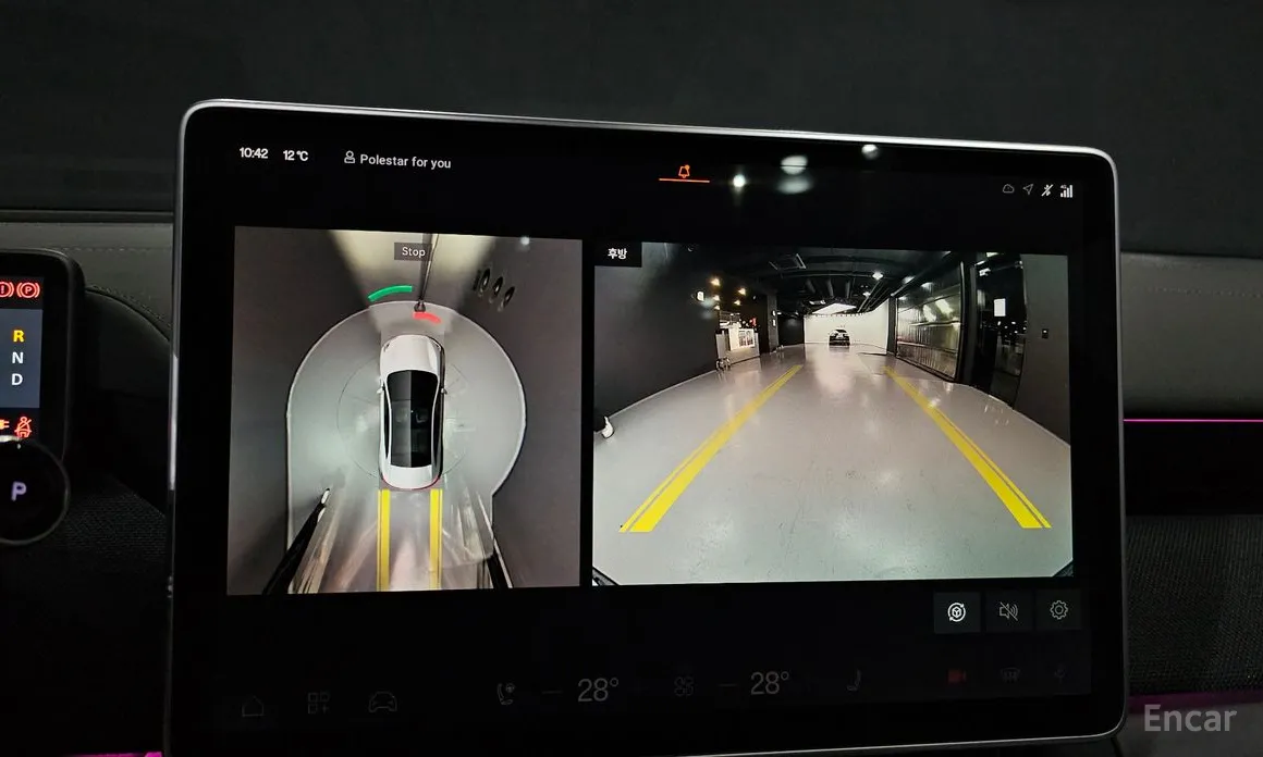 Фото 15 - Polestar 4