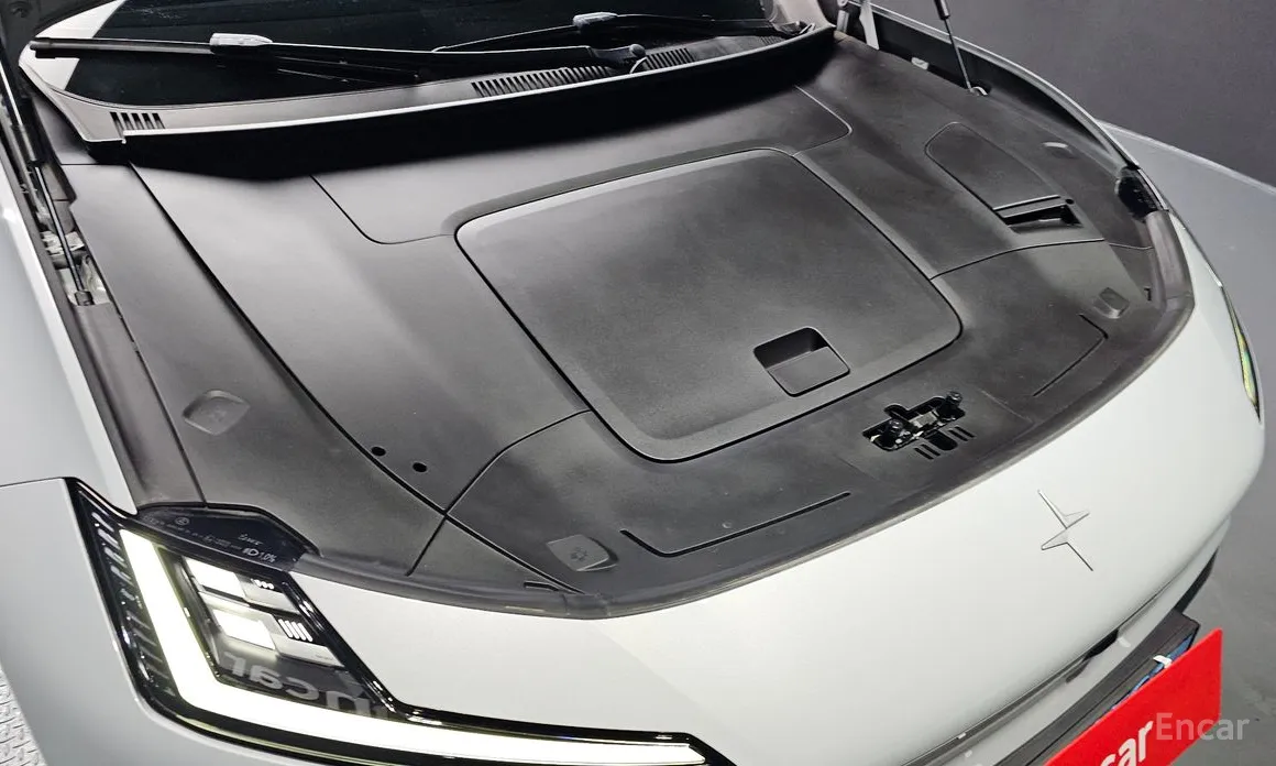 Фото 6 - Polestar 4