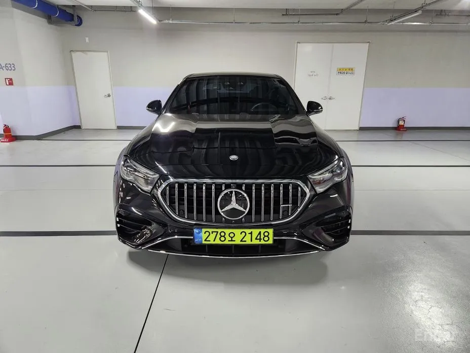 Фото 1 - Mercedes-Benz E-Class