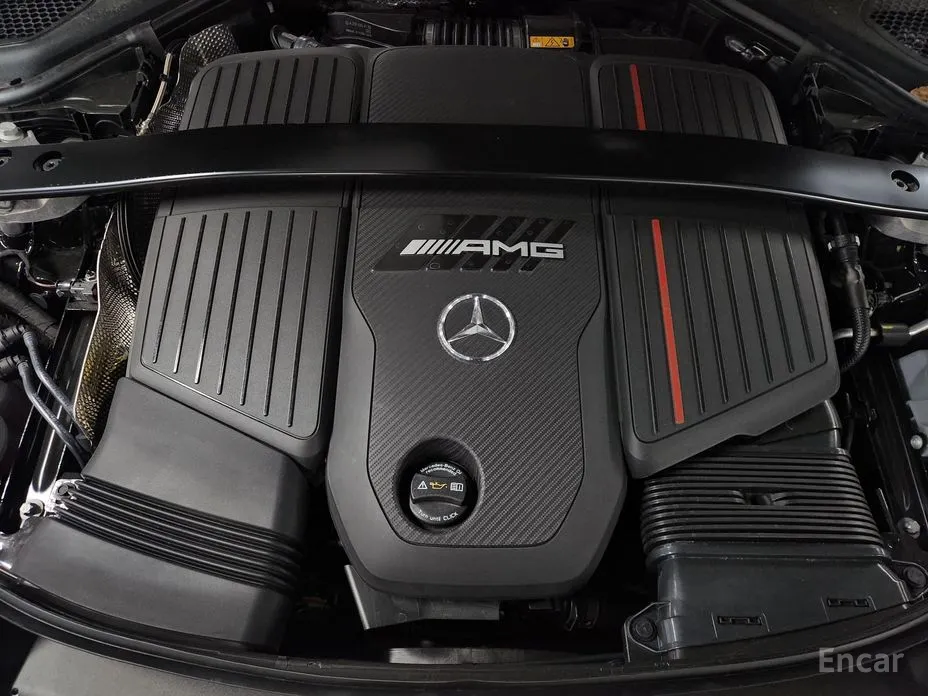 Фото 18 - Mercedes-Benz E-Class