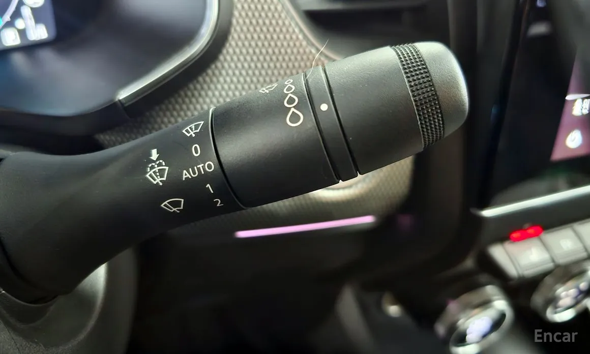 Фото 16 - Renault XM3