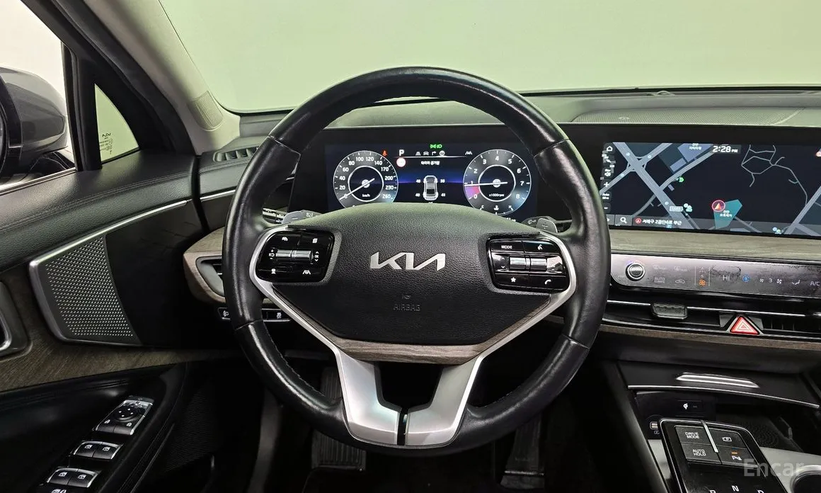 Фото 15 - Kia K8