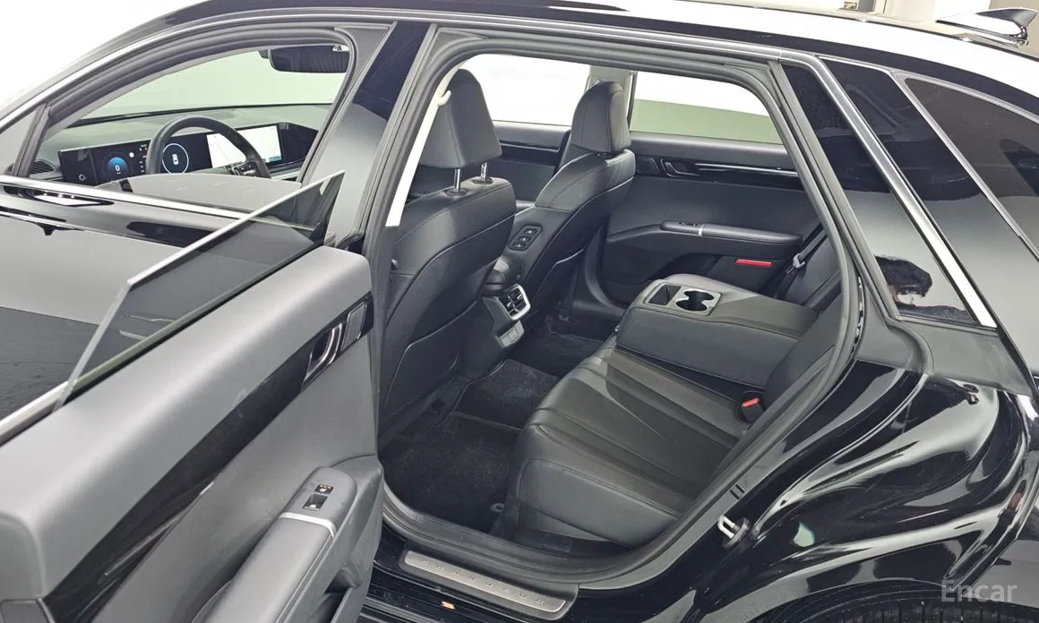 Фото 13 - Hyundai Grandeur