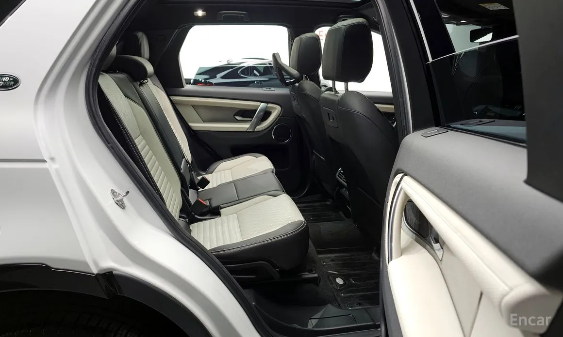 Фото 12 - Land Rover Discovery Sport