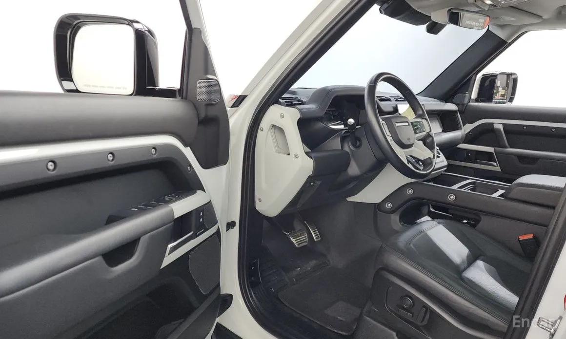 Фото 10 - Land Rover Defender