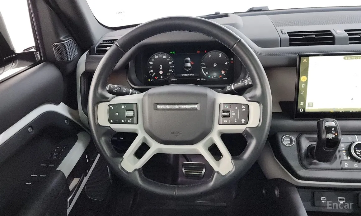 Фото 13 - Land Rover Defender