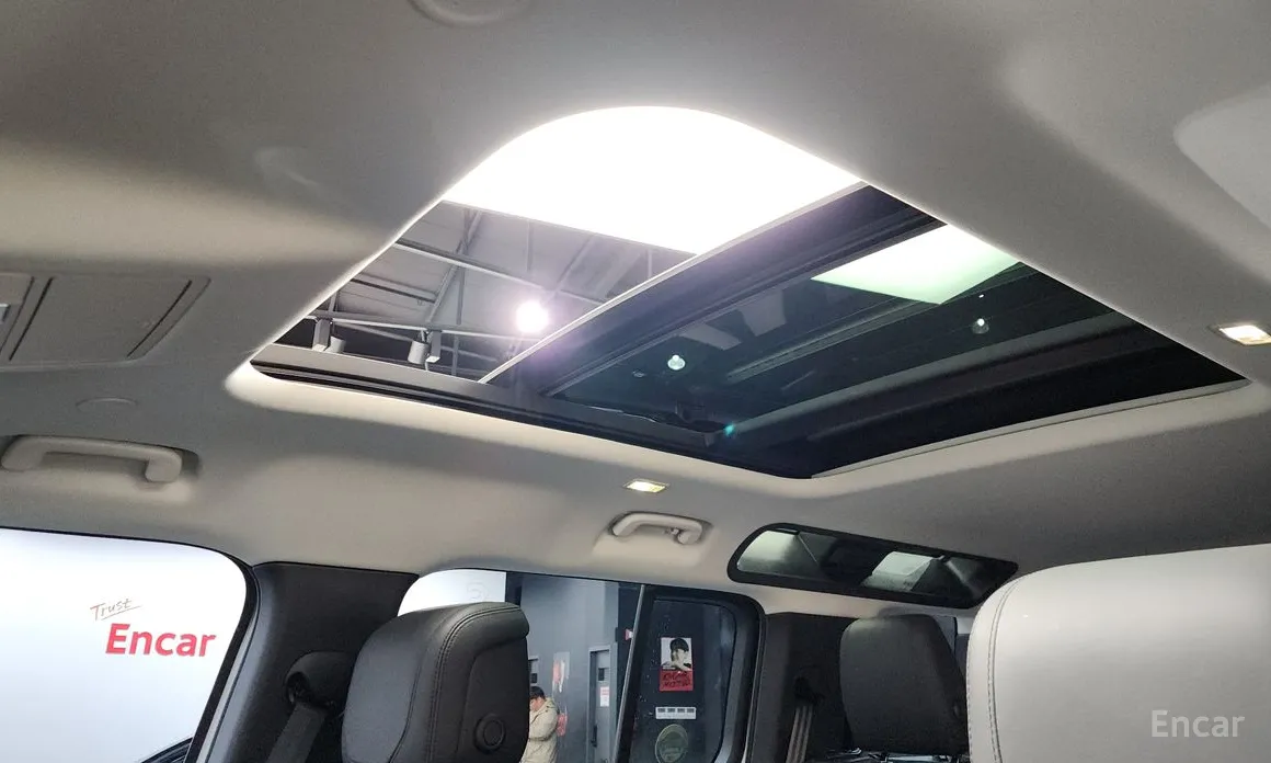 Фото 19 - Land Rover Defender