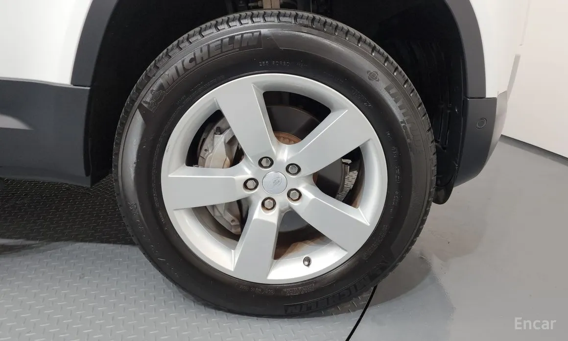 Фото 5 - Land Rover Defender