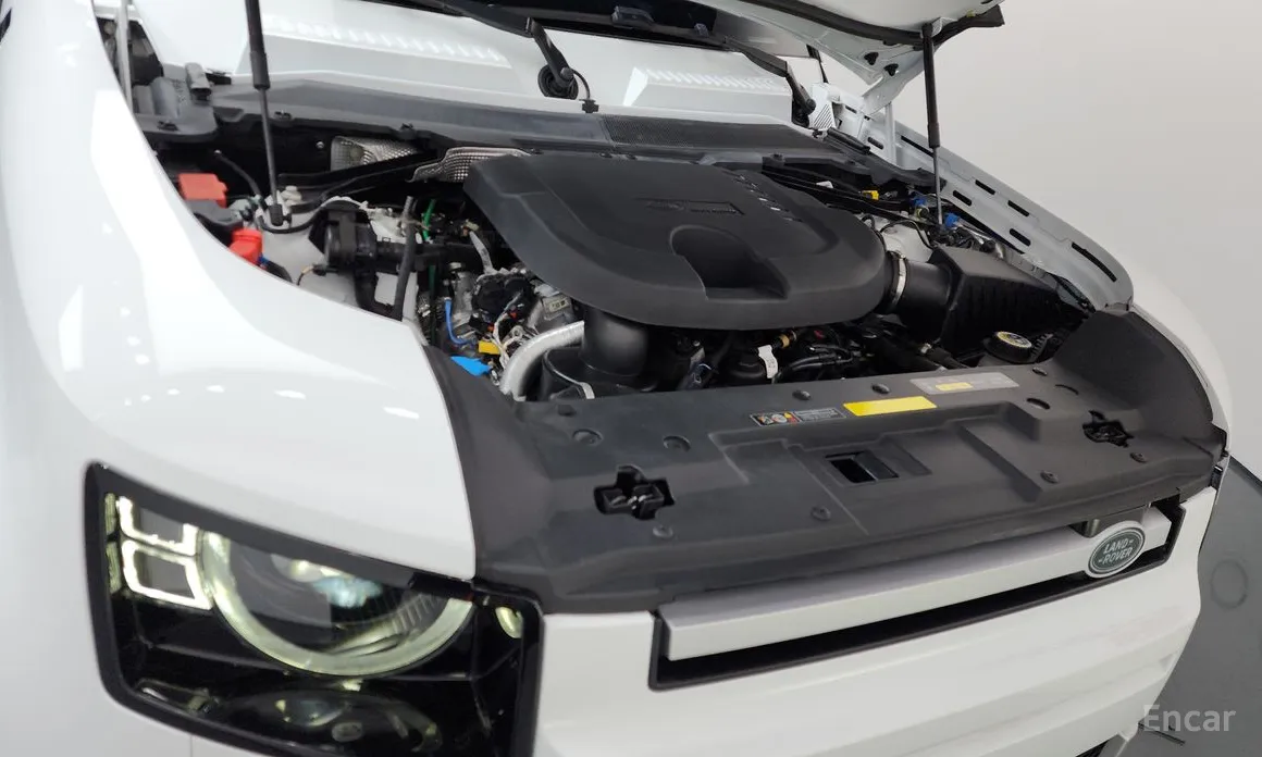 Фото 6 - Land Rover Defender