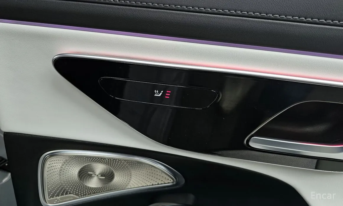 Фото 18 - Mercedes-Benz E-Class