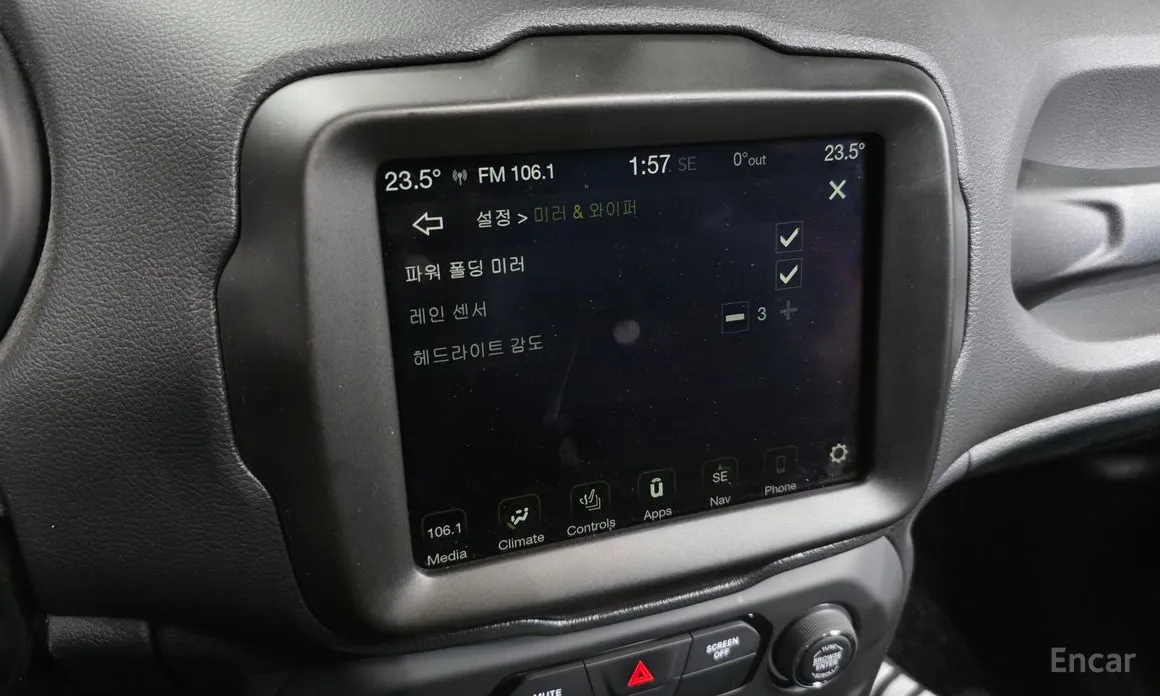 Фото 18 - Jeep Renegade