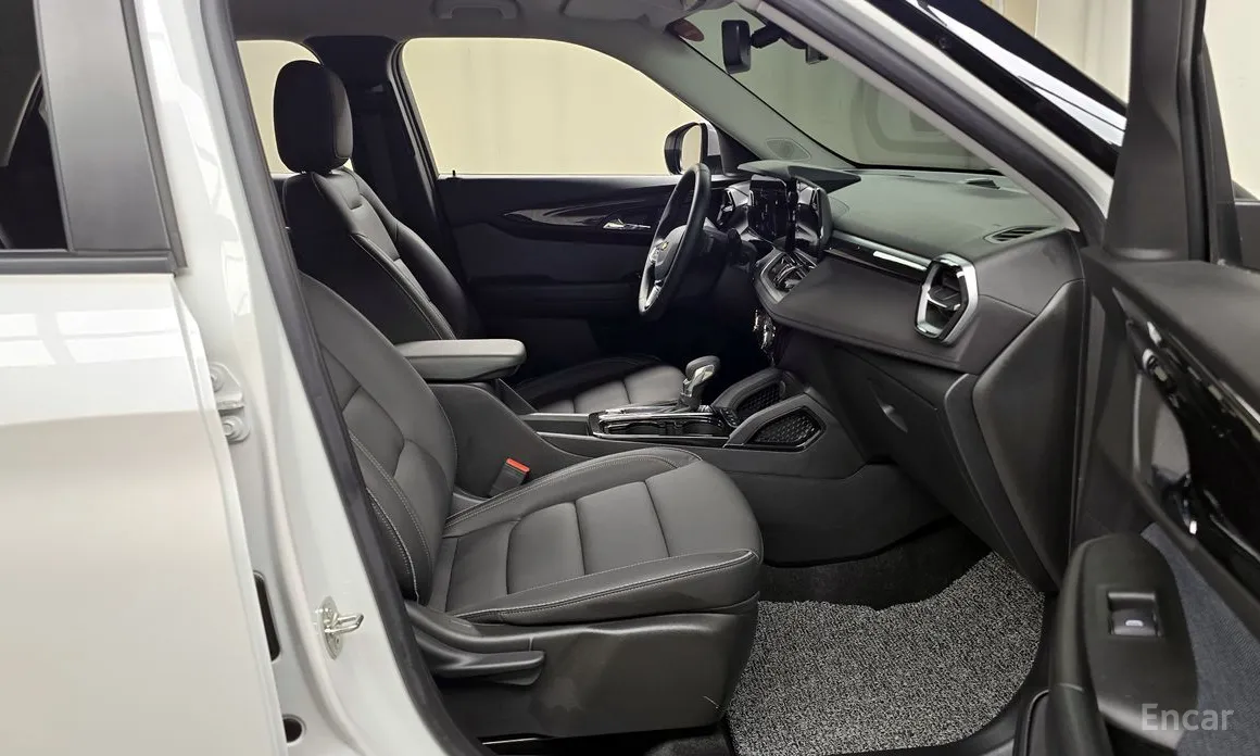 Фото 10 - Chevrolet Trailblazer