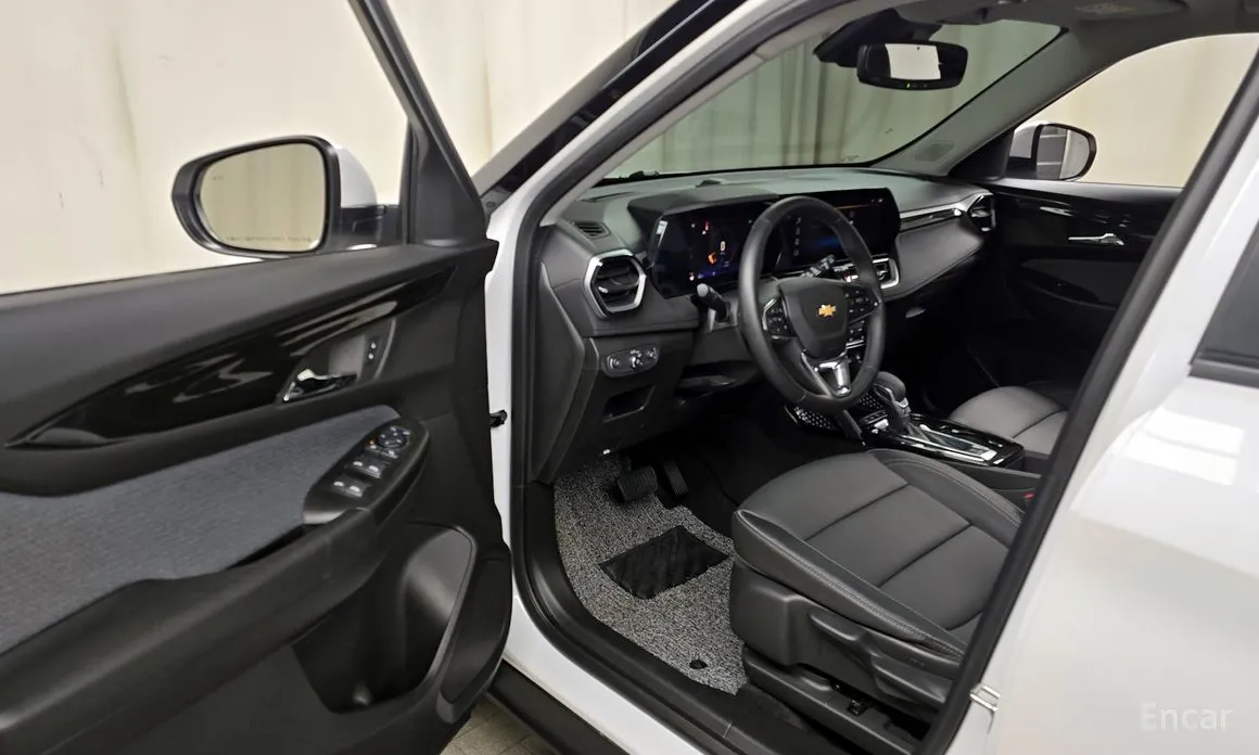 Фото 11 - Chevrolet Trailblazer