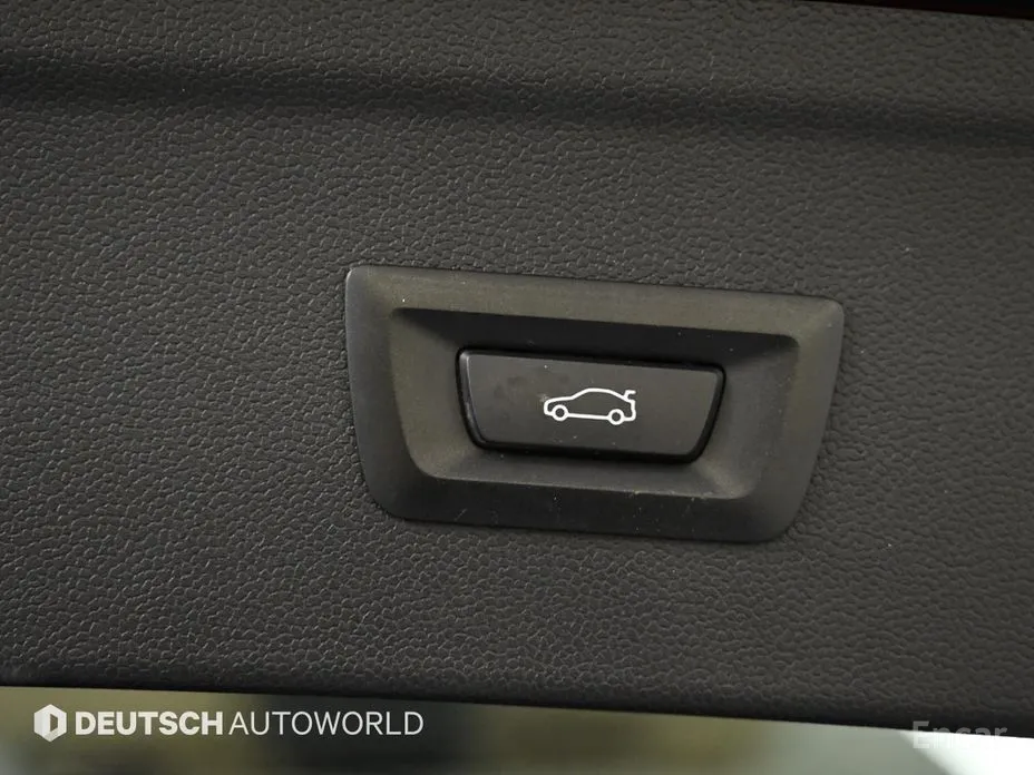 Фото 20 - BMW iX