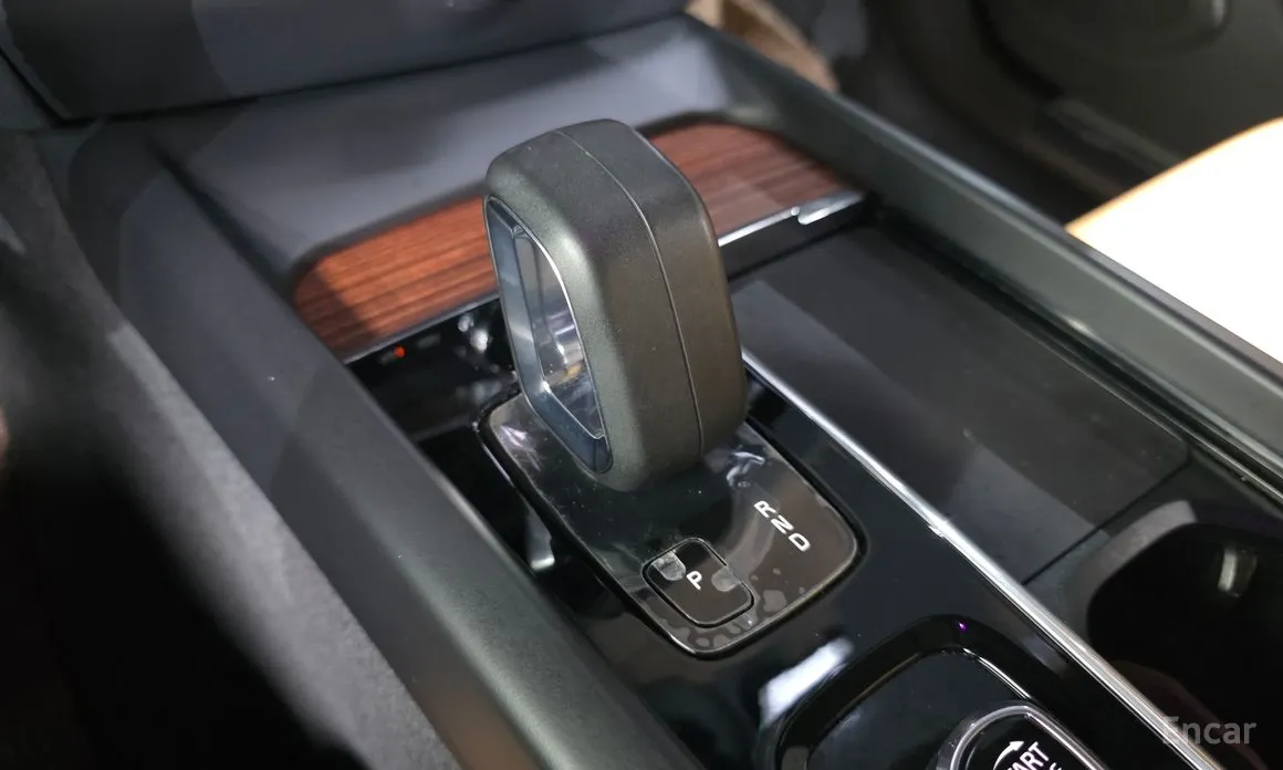 Фото 9 - Volvo V60