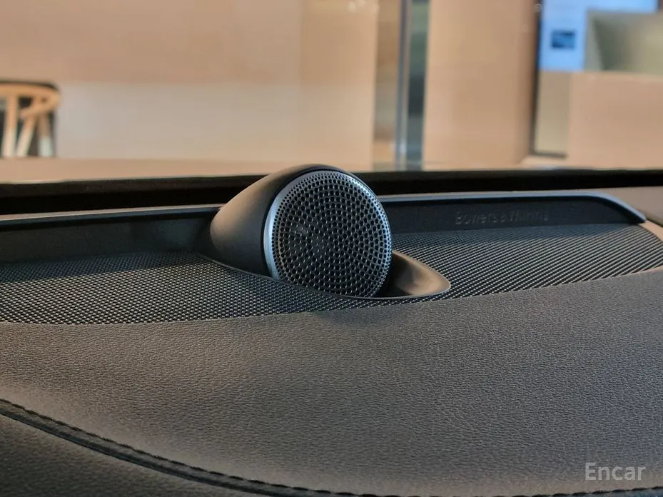 Фото 16 - Volvo V90