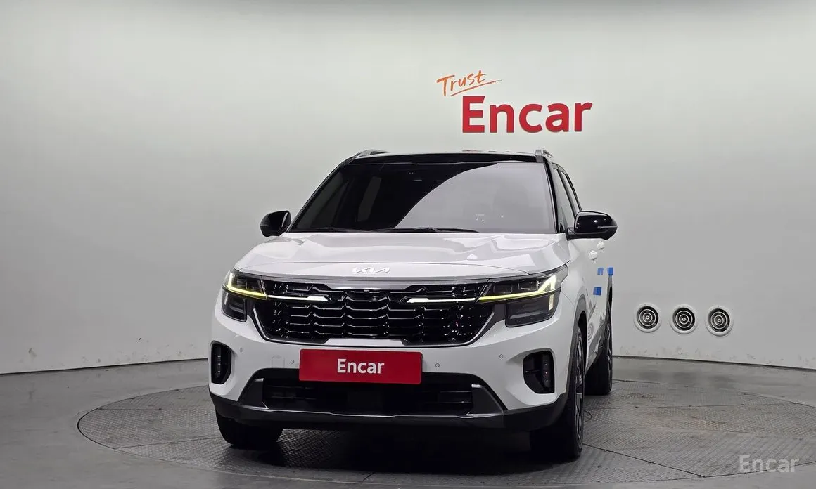 Фото 3 - Kia Seltos