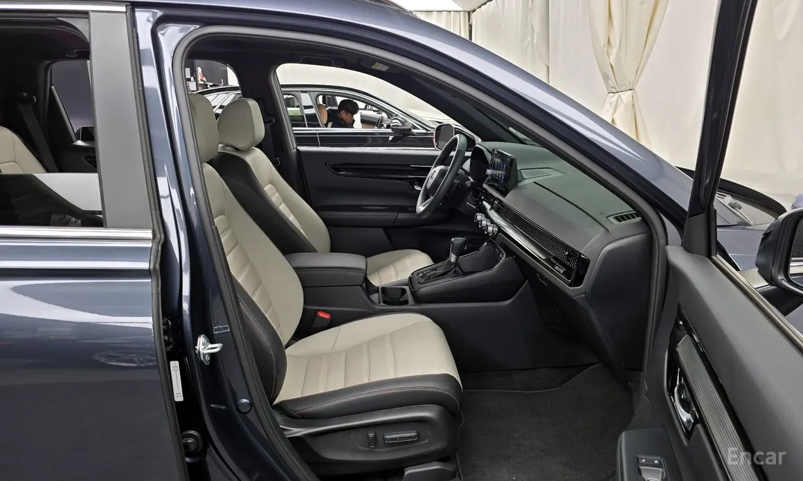 Фото 11 - Honda CR-V