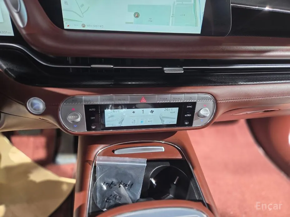 Фото 12 - Genesis G90