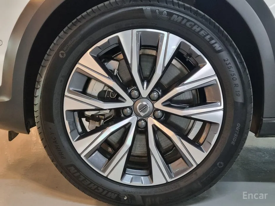 Фото 5 - Volvo V90