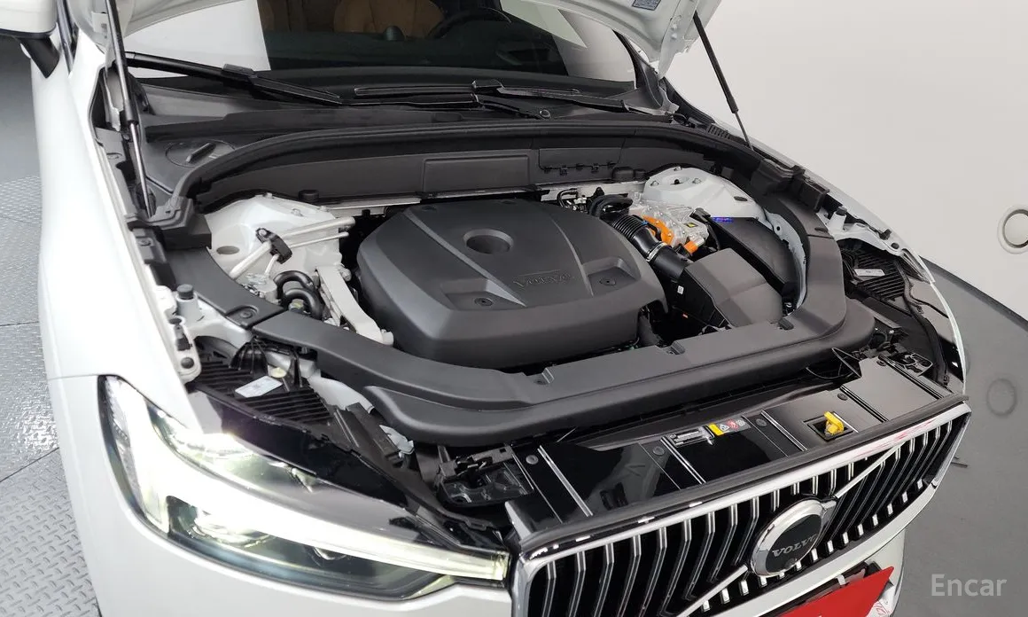 Фото 6 - Volvo XC60