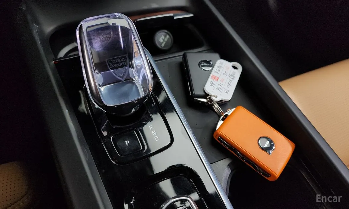 Фото 9 - Volvo XC60