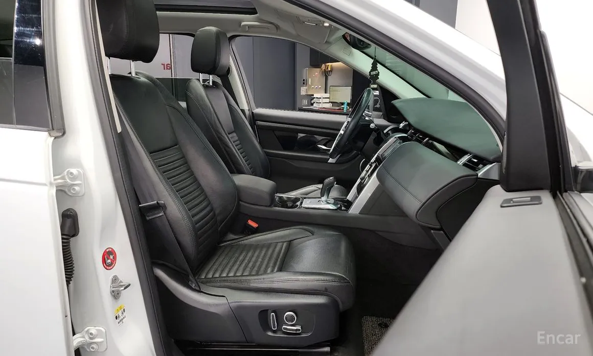 Photo 11 - Land Rover Discovery Sport