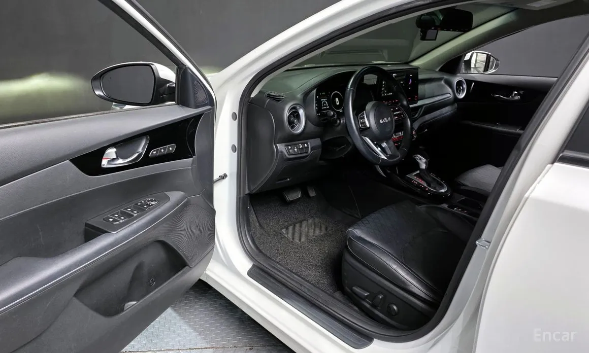 Фото 10 - Kia K3