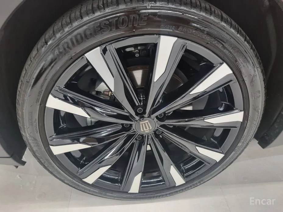 Фото 5 - Toyota Crown