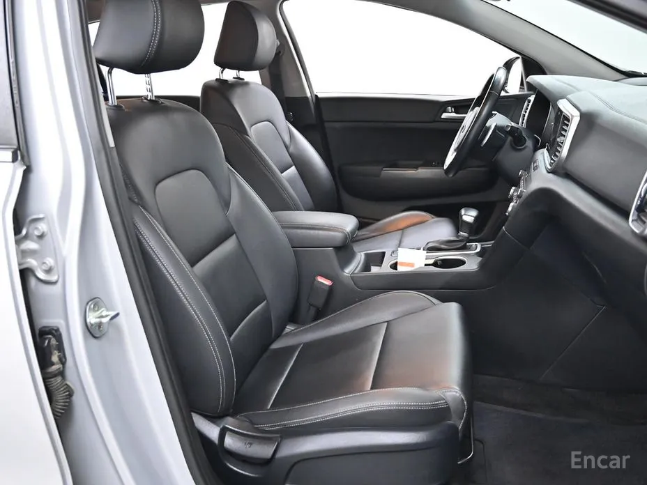 Фото 10 - Kia Sportage