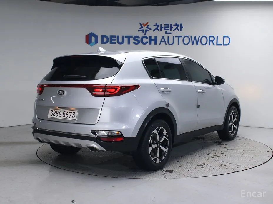 Фото 2 - Kia Sportage