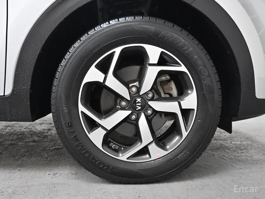 Фото 5 - Kia Sportage