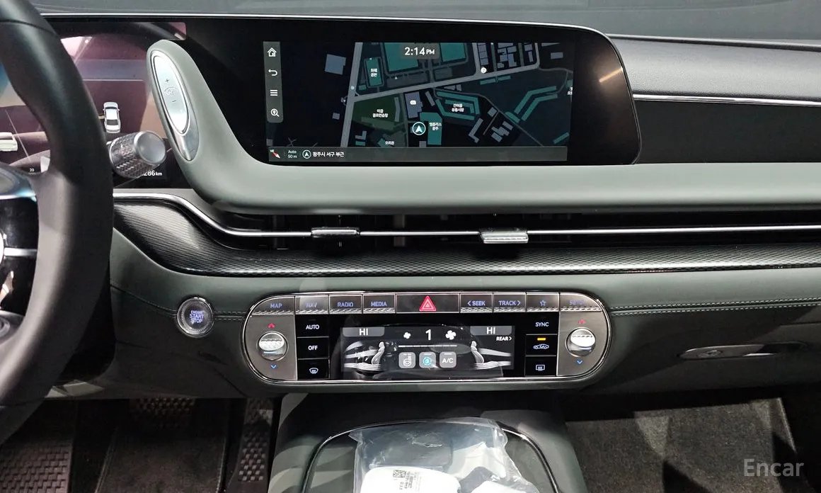 Фото 14 - Genesis G90