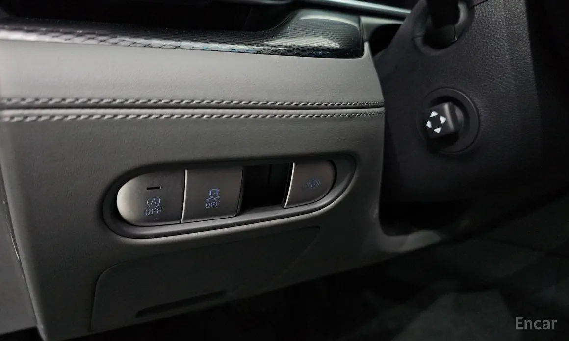 Фото 19 - Genesis G90