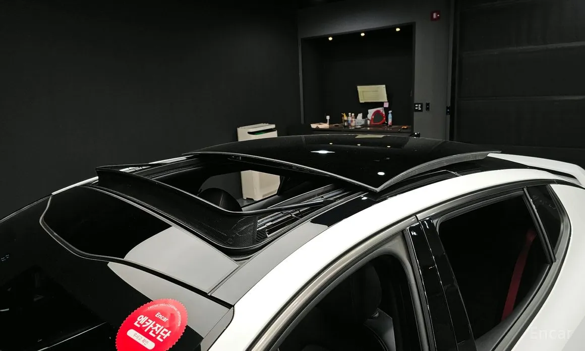 Фото 18 - Kia Stinger