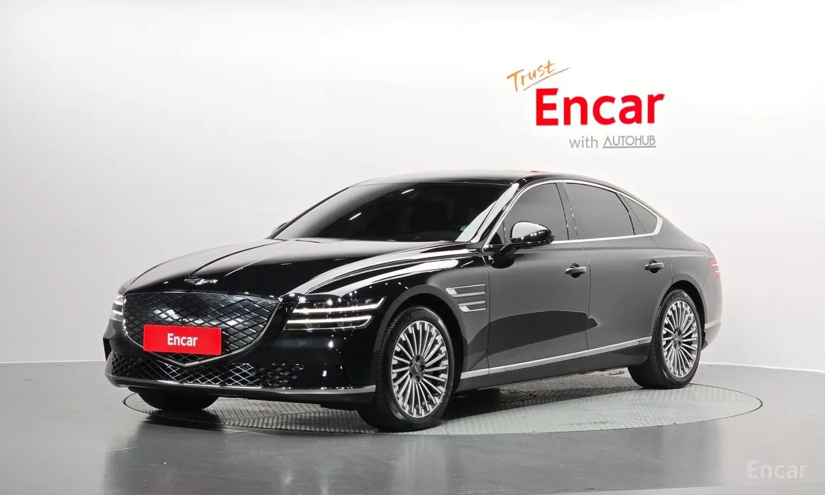 Фото 1 - Genesis G80