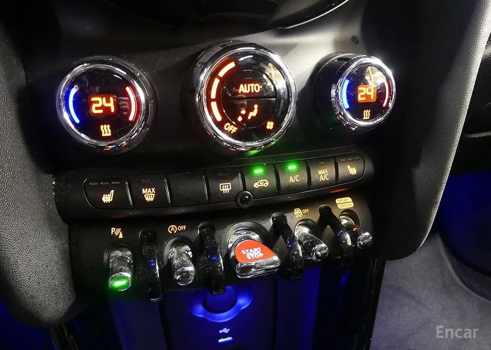 Фото 16 - Mini Cooper