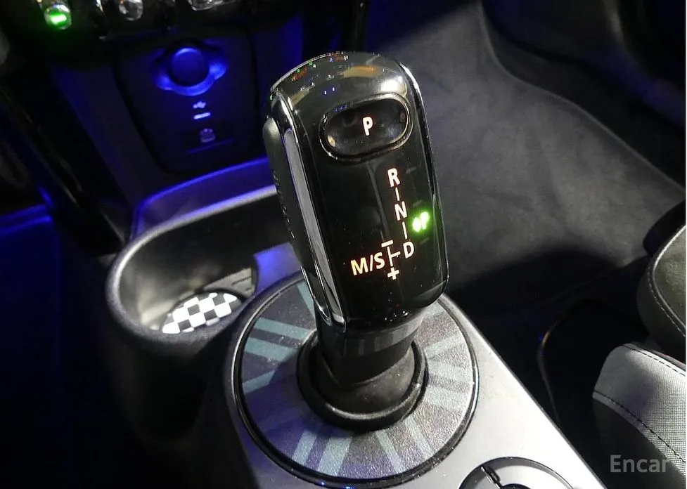 Фото 9 - Mini Cooper