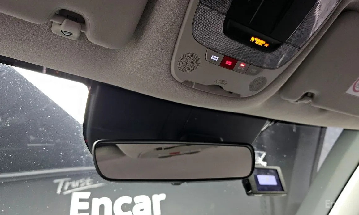 Фото 16 - Kia Niro