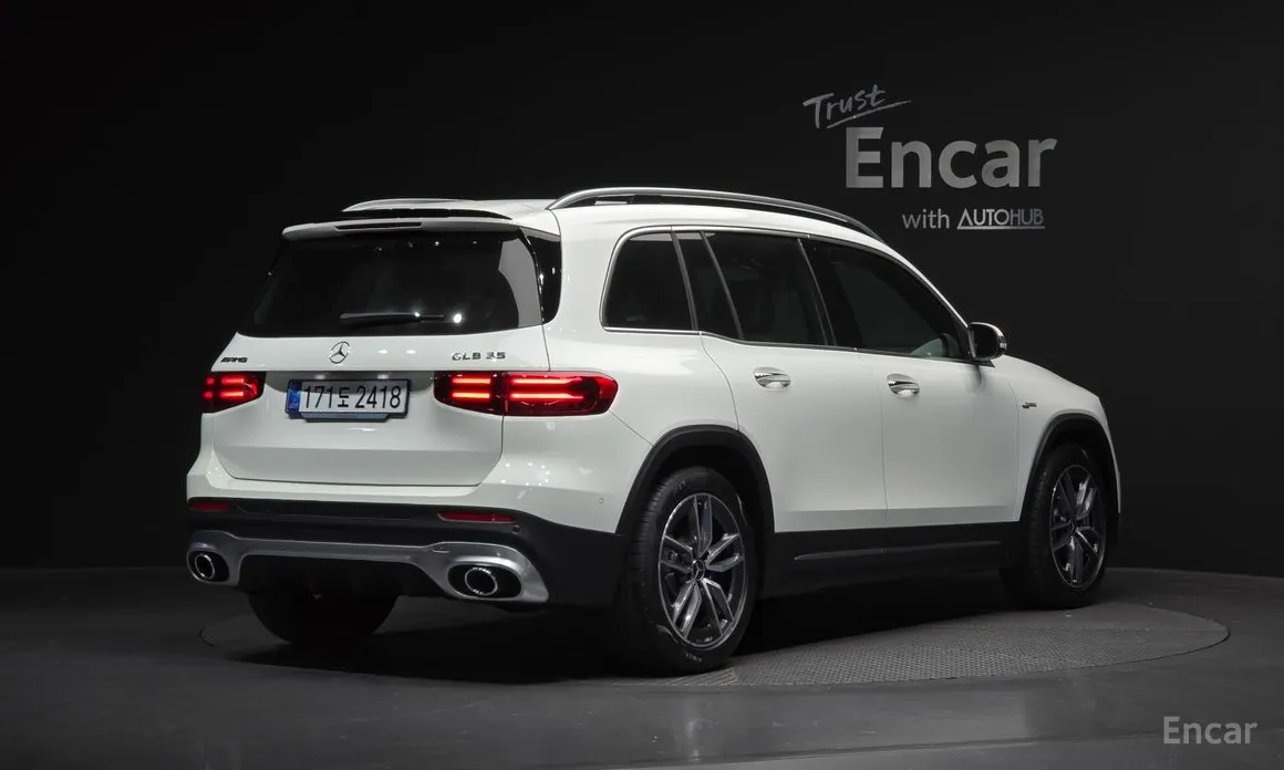 Фото 2 - Mercedes-Benz GLB-Class