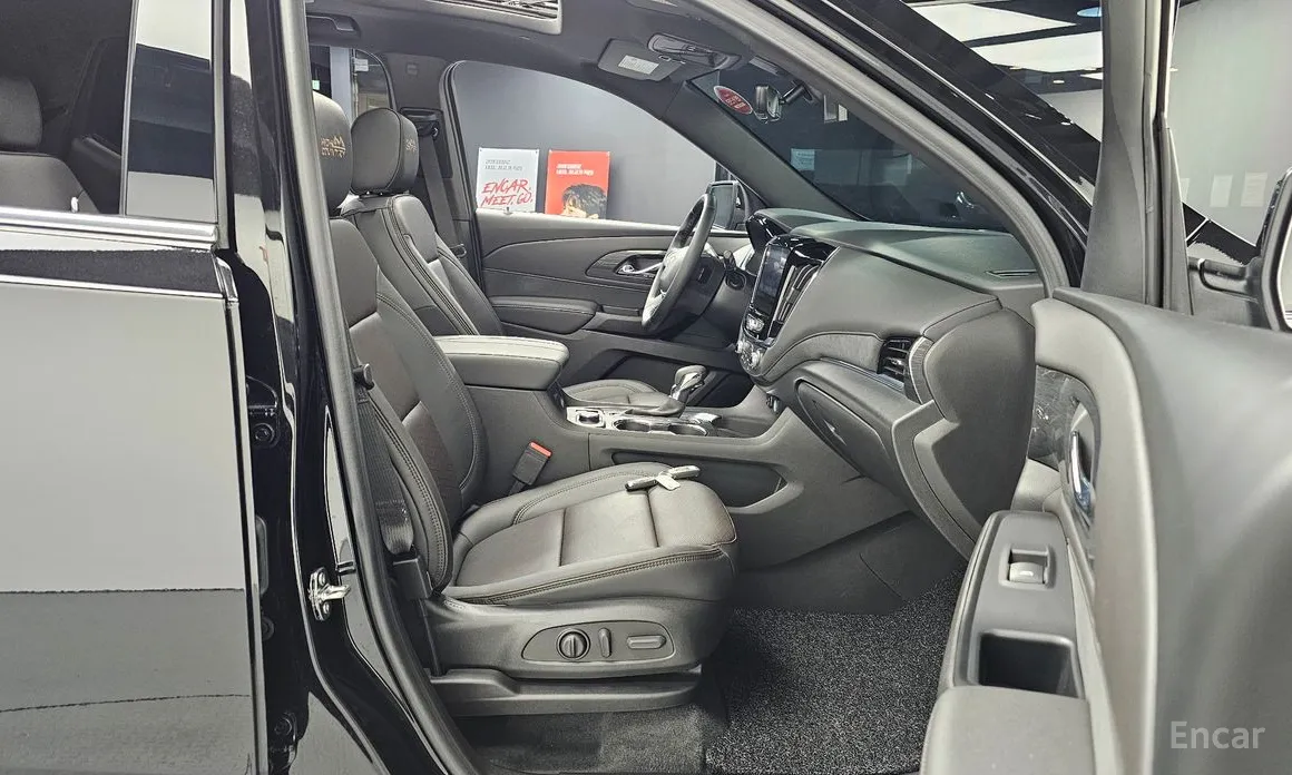 Фото 11 - Chevrolet Traverse