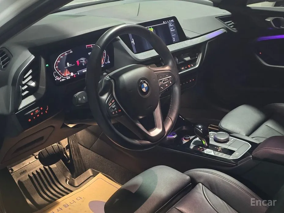 Фото 13 - BMW 1 Series