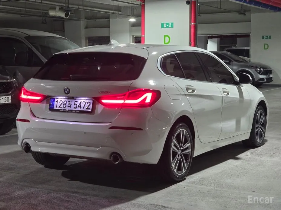 Фото 4 - BMW 1 Series