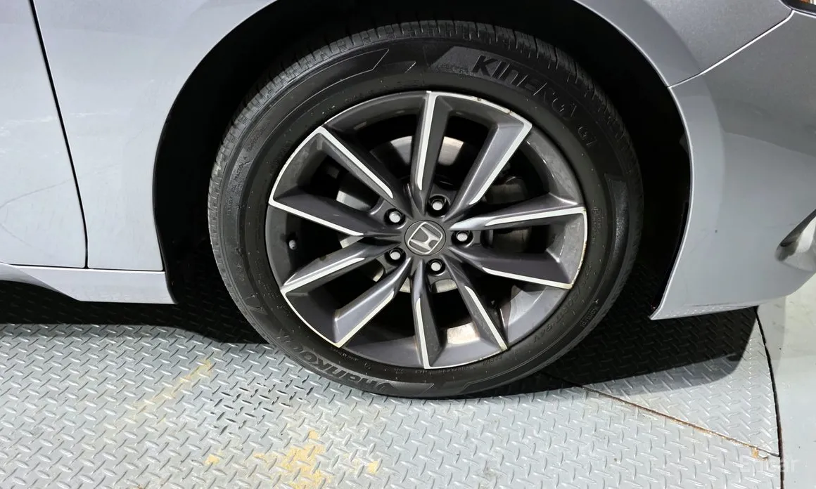 Фото 5 - Honda Accord